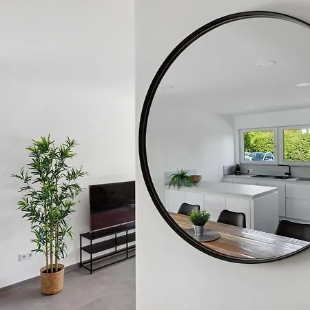 Generalsanierte In Top-lage Von Koeln! Villa Cologne