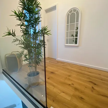 Villa Generalsanierte In Top-lage Von Koeln! Cologne