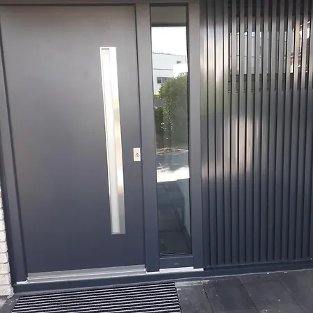Generalsanierte In Top-lage Von Koeln! Villa *